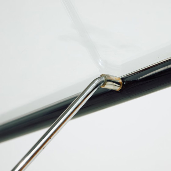 Image 1 of MK10078 Tavolino in metallo e vetro di Niels Bendtsen