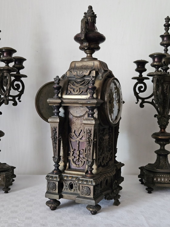 Embellecedores de chimenea de estilo neorrenacentista del siglo XIX. – Hersant, Relojes, Bronze (photo 6 of 14)