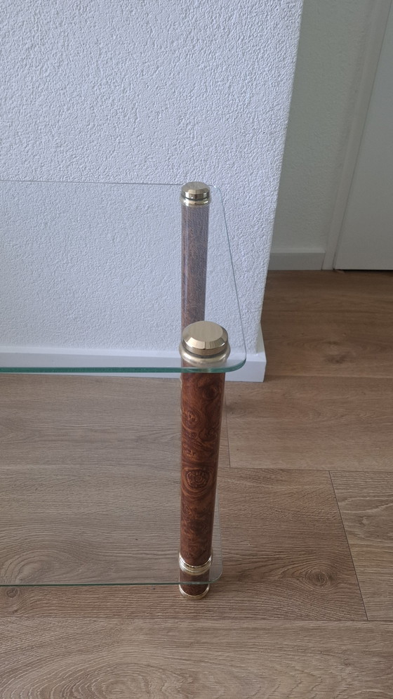 Image 1 of Mesa de cristal