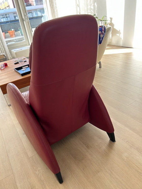 Image 1 of Der Designer-Ledersessel Scudo von Young International