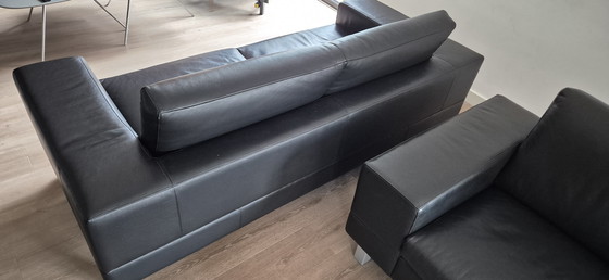 Image 1 of Leolux Antipode black leather 2 and 3 seater sofa