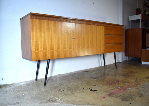 Aparador vintage de los años 60, mueble de mediados de siglo