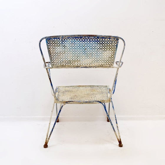 Image 1 of Poltrona vintage in metallo traforato degli anni '50