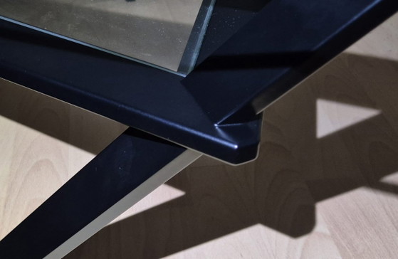 Coffee table / Club table, handmade unique piece from Switzerland – Metal (photo 5 of 5)