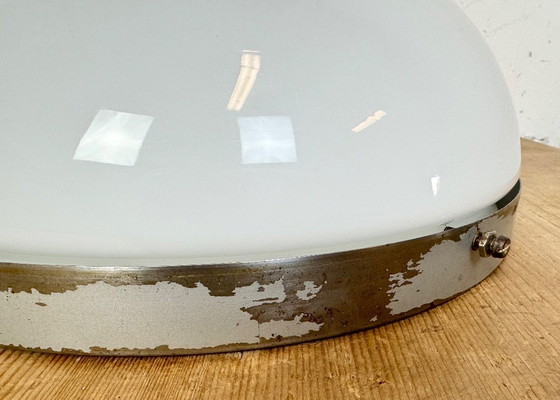 Image 1 of Lampada da parete o da soffitto vintage con vetro opalino di Napako, anni '60