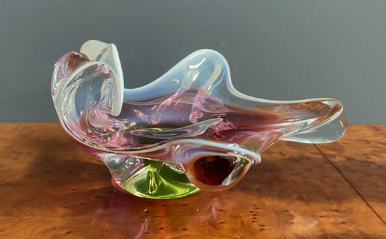 Image 1 of Cuenco de cristal rosa y verde de Josef Hospodka, década de 1960