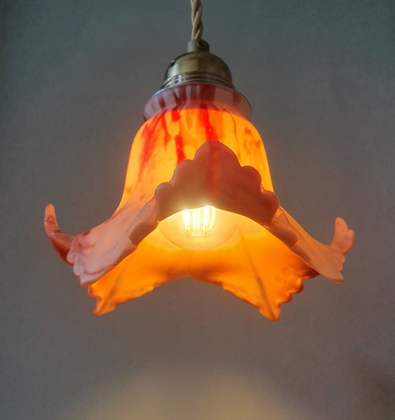 Suspension en verre ancien vintage. Marbré rouge et blanc. – Metal (photo 13 of 23)