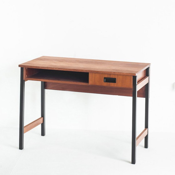 Escritorio antiguo de un cajón. Chapa de caoba y madera maciza de haya. Francia, década de 1960. – Wood (photo 3 of 10)