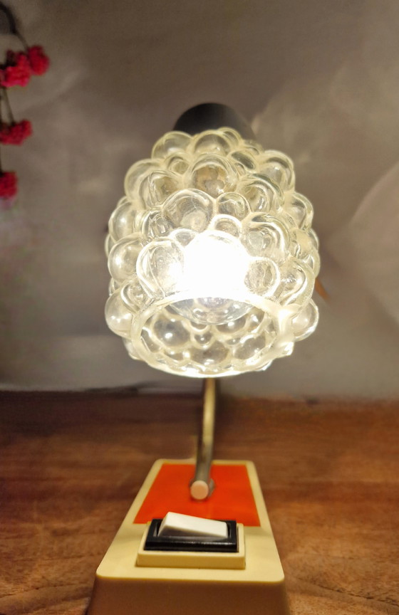 Image 1 of Lampe de table bulle Helena Tynell