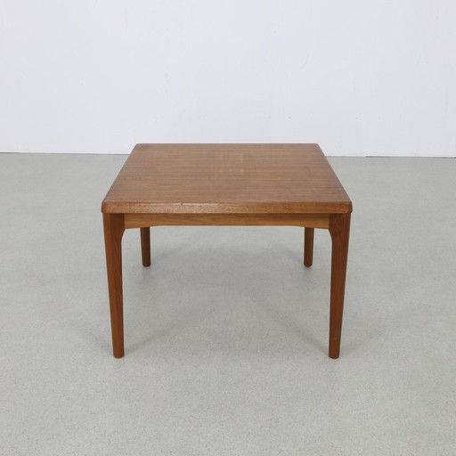 Table basse danoise vintage en teck Henning Kjaernulf, 1960S