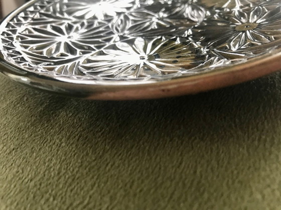 Image 1 of Petite assiette céramique ciselée Tunisie vintage