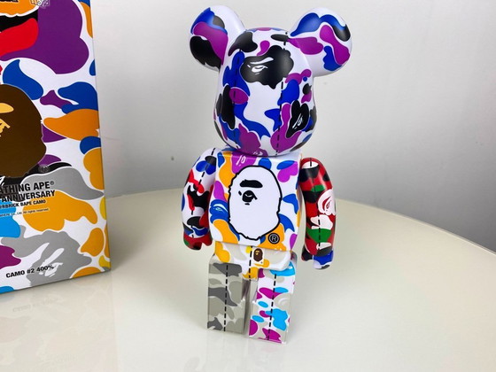 Image 1 of Bearbrick BAPE A BATHING APE 28. Jubiläum 02 CAMO #2 400% MEDICOM Toys