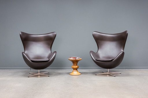 Silla huevo, 2x