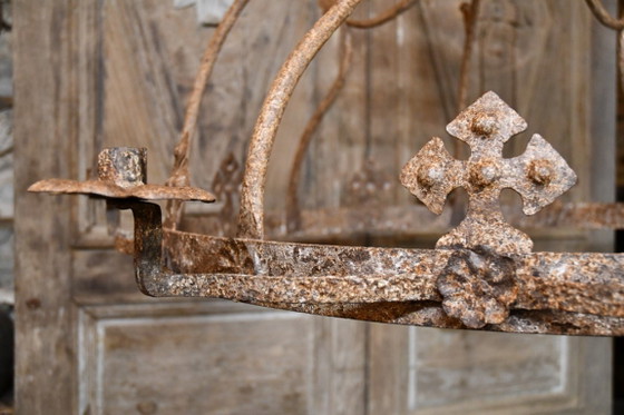 Antieke Smeedijzeren Kroonluchter, 1600s – Iron (photo 2 of 5)
