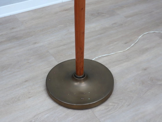 Image 1 of Osvaldo Borsani adjustable floor lamp brass & cherry wood 1950s