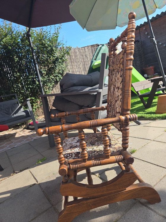 Rocking chair ancien pour enfant – Coton, Laiton (photo 5 of 8)