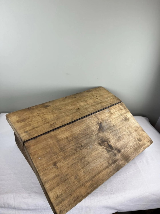 Escritorios de madera antiguo – Wood, Brutalist (photo 3 of 15)