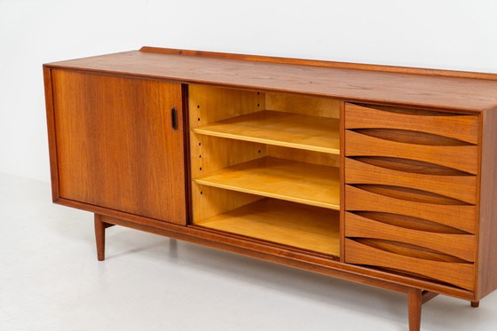Image 1 of Zeldzaam “OS29” dressoir van Arne Vodder voor Sibast (Denemarken, jaren 50).