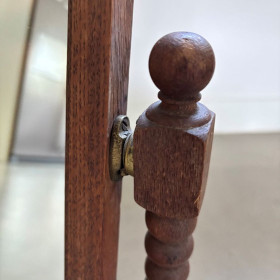 Image 1 of Antieke houten tafelspiegel, klosdetails, 1e kwart 20e eeuw