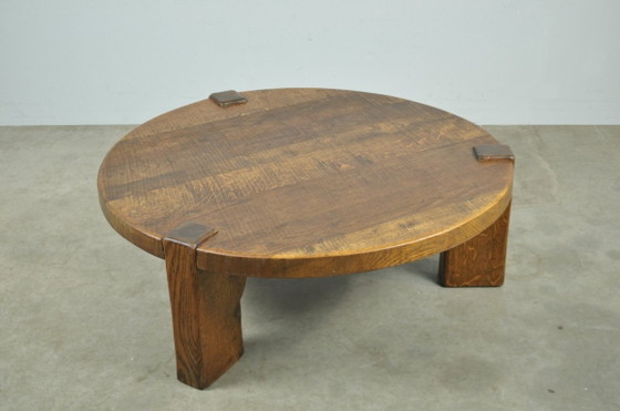 Image 1 of Massief eikenhouten ronde salontafel, brutalist 1970s