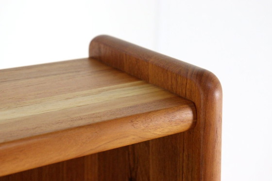 Image 1 of Petit meuble vintage danois en teck