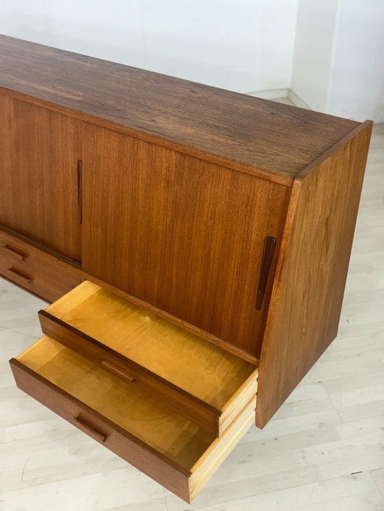 Image 1 of Buffet haut style années 50 / Meuble bar en teck / Meuble de salon / Buffet vintage