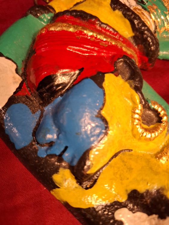 Postmodernes Pop-Art-Wandrelief aus Aluminiumguss, 31 cm – Stil von Niki de Saint Phalle – Wanddekoration (photo 6 of 8)