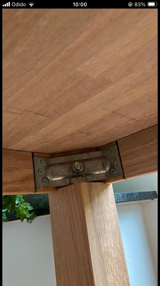 Image 1 of Table en chêne