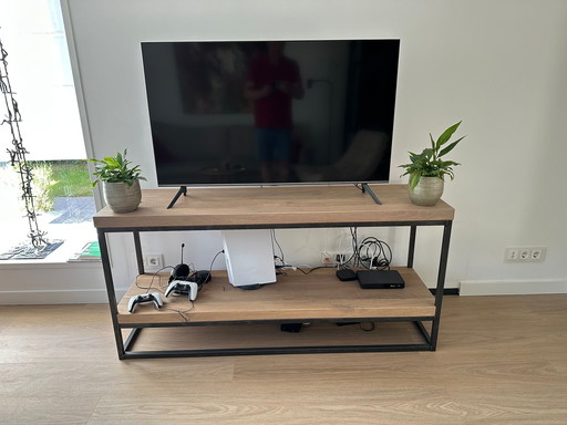Robust Solid Oak Sidetable With Black Steel