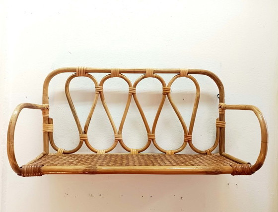 Scaffale vintage in rattan 1970 – Decorazioni murali (photo 2 of 8)