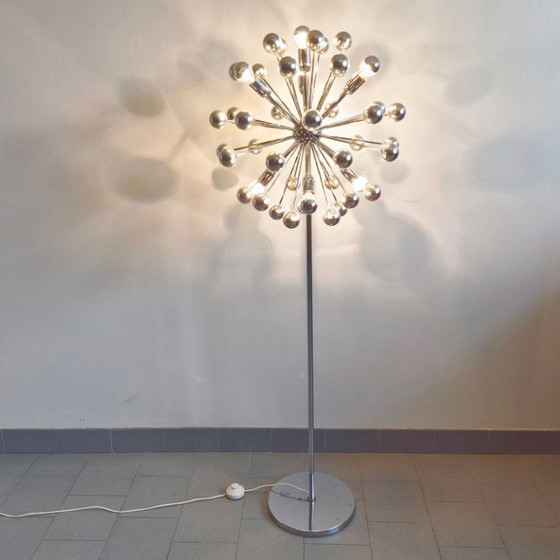 Image 1 of LAMPADAIRE VINTAGE SPUTNIK SPACE AGE 1970 EN METAL CHROME & BOULES ARGENTEES 70S