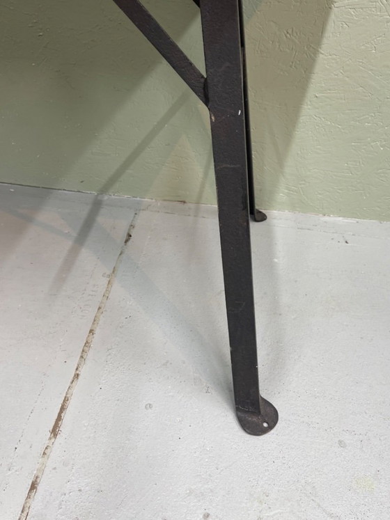 Image 1 of Stabile Werkbank von einem alten Schiff