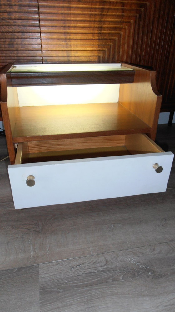 Image 1 of Vintage '50/'60 side cabinet/nightstand with glass & light
