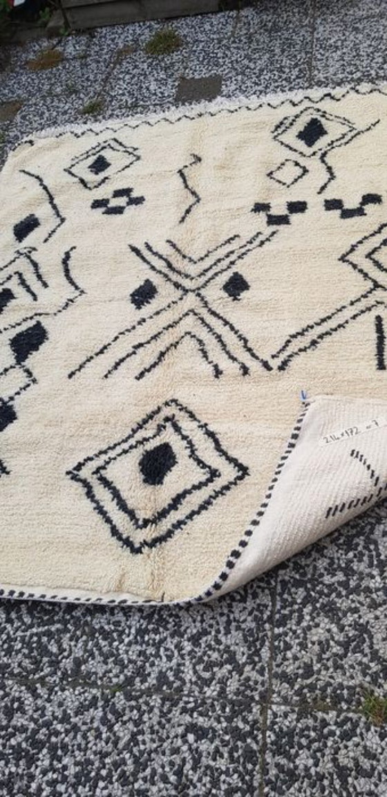 Image 1 of Handgeknoopt Berber tapijt wol 214x172cm