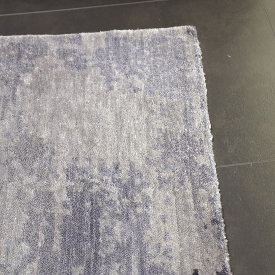 Image 1 of Sartori Nika rug - 306x250