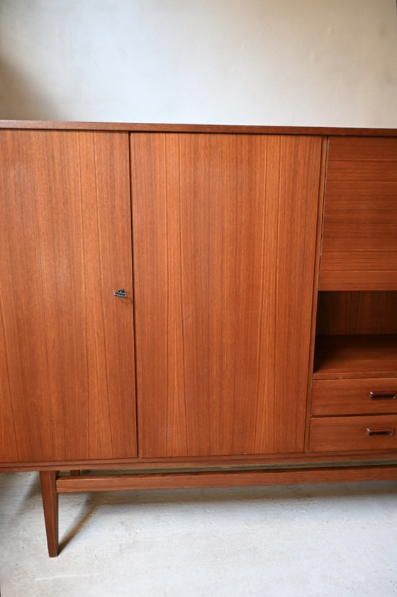 Image 1 of Prachtig groot vintage highboard jaren 60, teak fineer