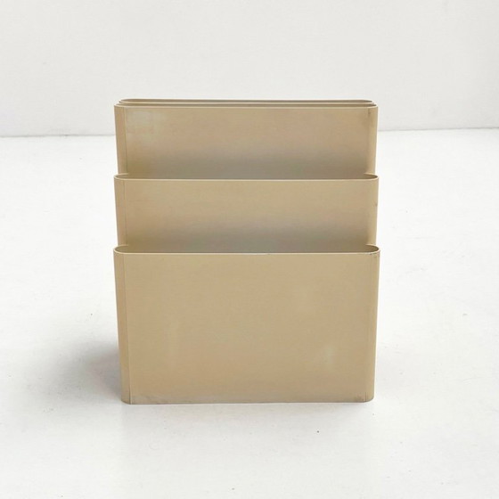 Image 1 of White Magazine Rack by Giotto Stoppino for Kartell, 1970s