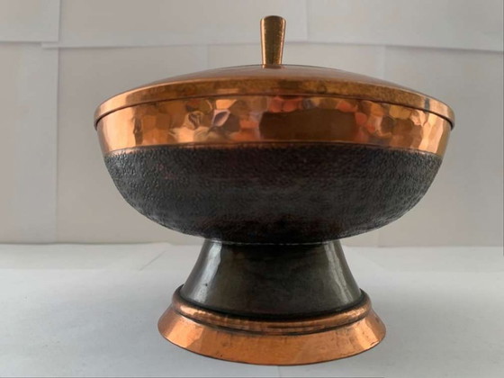 Image 1 of Hans Przyrembel Scatola con coperchio Bomboniera Marianne Brandt Alfred Lipovec Bauhaus Rame