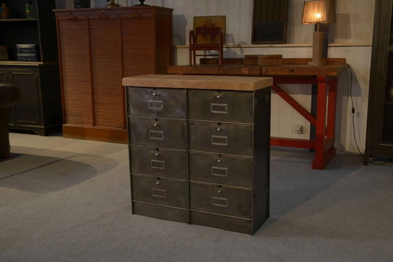 Armario Ronéo con solapas, 2 columnas, 8 solapas, obra francesa de alrededor de 1950. – Objetos decorativos (photo 4 of 13)