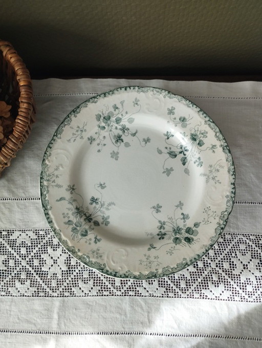 E. Bourgeois Grand Dépôt Platter