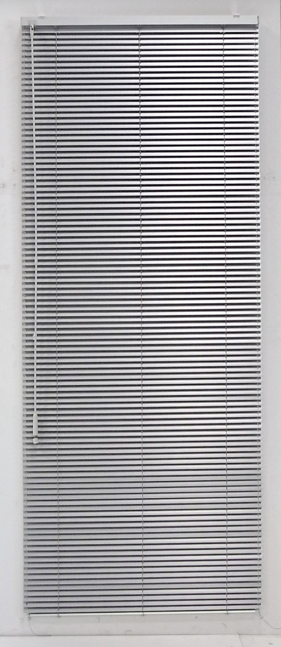 Horizontal blinds Silent Gliss Mod. 8110, original packaging, 3 pieces available – Room screens, Aluminium (photo 2 of 17)