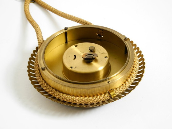 Image 1 of Piccolo orologio da parete meccanico originale di metà secolo, stile Atlanta, con movimento a 10 giorni.