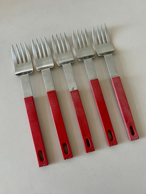 Set di posate vintage Abert del 1980, 18 x 12 pollici, anni '80, Italia, 5 forchette, rosse, stile postmoderno.