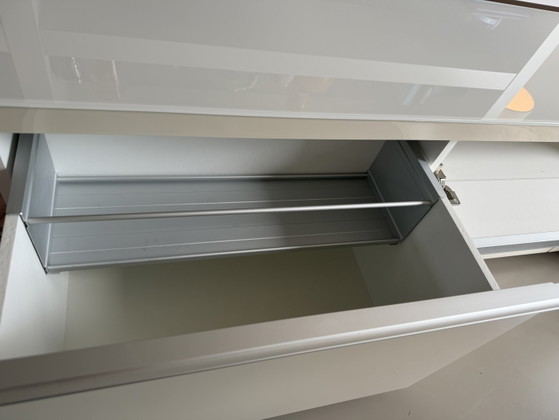 Mobili TV Ikea Besta Burs 180cm con piano in vetro – MDF, Alluminio (photo 5 of 5)
