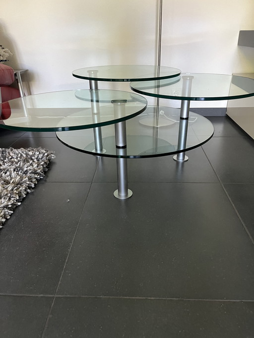 Glass coffee table with 3 adjustable glass tops