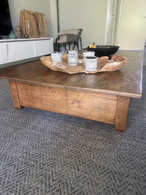 Antique Colonial Teak Coffee Table – Wood (photo 5 of 5)