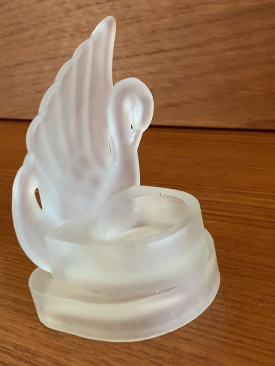 Image 1 of Bougeoirs cygnes en verre dépoli, style Art déco, lot de 2, années 1930