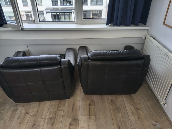 Image 1 of 2 sillones de cuero negro de Profilia