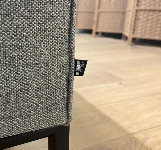 Image 1 of NEW CONDITION Design on Stock Aikon Lounge + WARRANTY