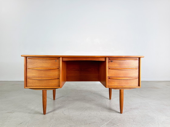Image 1 of Original Midcentury Schreibtisch Falster Svend Å. Madsen Teak